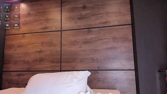 sashamonroe__'s Live XXX Chat