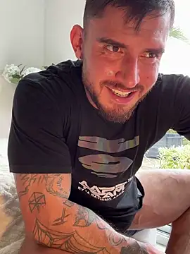 DimitriSullivan_ লাইভ XXX চ্যাট