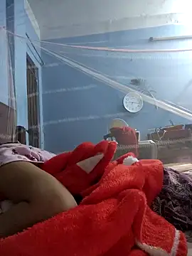 Pokazy przed kamerką – 124pakhi