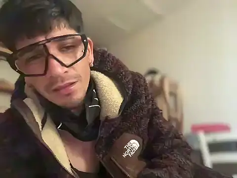 badboy366 élő XXX-chatje