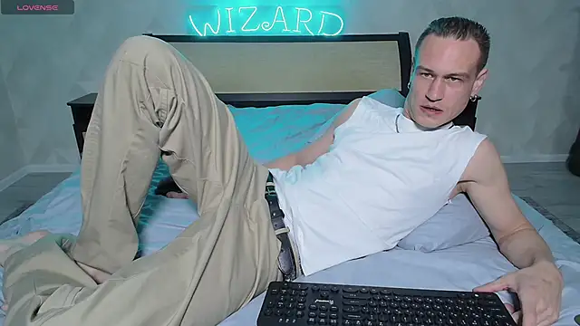 Lstfl_WizardのライブXXXチャット