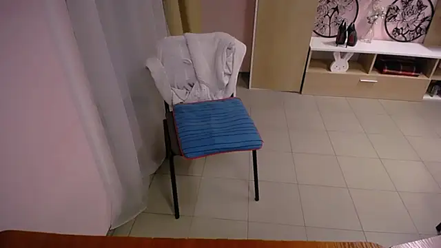 Czat XXX na żywo – NeuroDoll