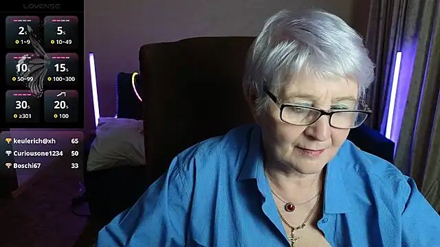 Sandra_Snowflake's Live XXX Chat