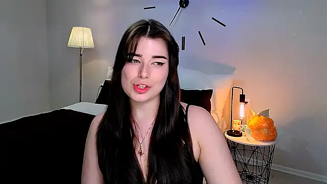 عرض كام a_dorable