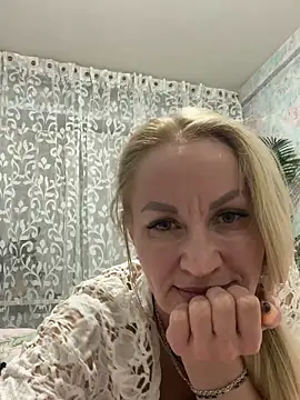 kira_saning Live XXX-Chat