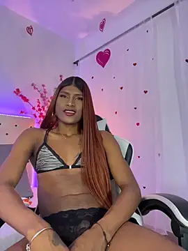 Pokazy przed kamerką – Elektra_Queen