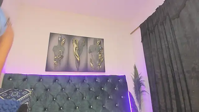 Roxanna_0 live XXX chat