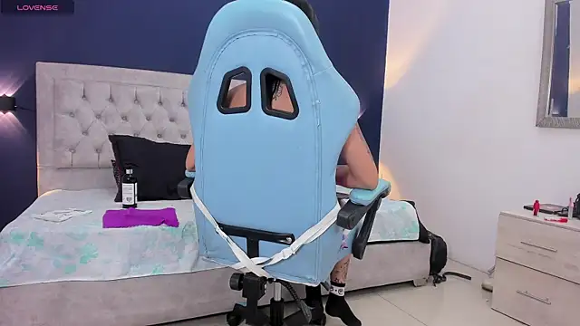 Show Webcam de annie__rouse