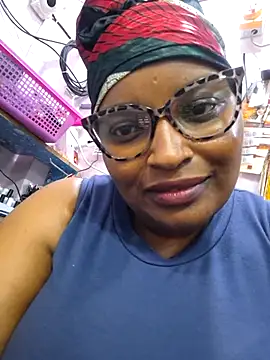 Goddess_of_Hearts' Webcam Show