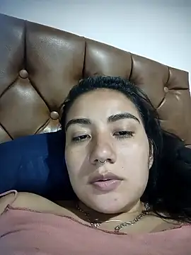 Hellen_Alex Live XXX Chat