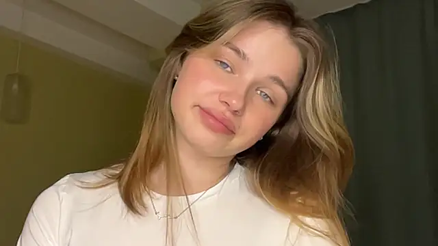 EarthaStinett's Webcam Show