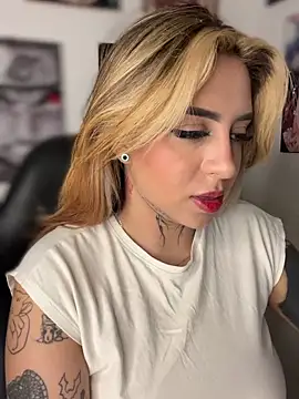 CarolQueen1_ Live XXX-Chat