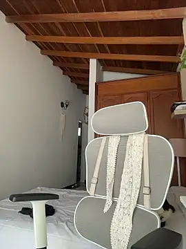 Pokazy przed kamerką – GabriSaenz