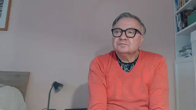 Show modela YOU6me na web-kameri