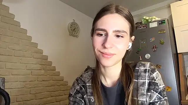 ElsieKuhlmann's Live XXX Chat