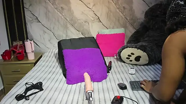 Czat XXX na żywo – Niyirey1