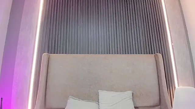 BenitoSaenz's Live XXX Chat