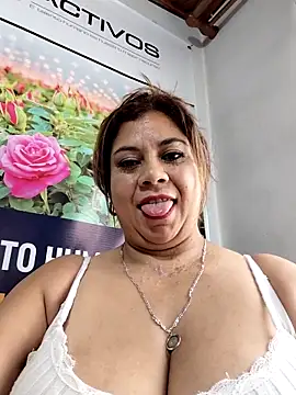 Laura-Hernandez Adlı Modelin Canlı XXX Sohbeti