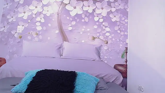 Luluu_08 Chat XXX live