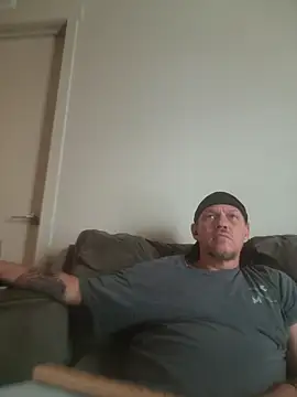 yourMasterisBored: онлайн-секс-чат