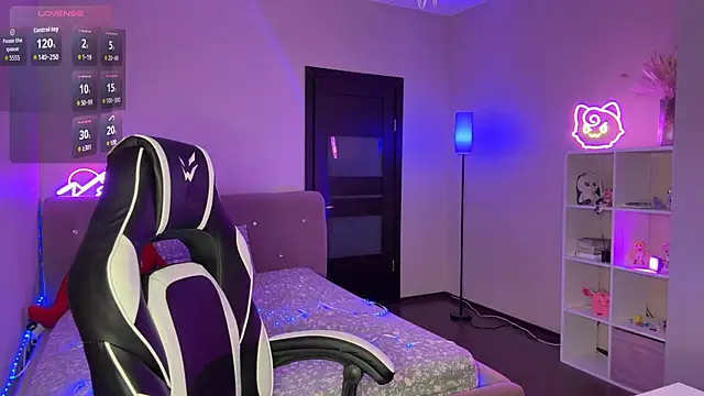 EvaPeace 即時 XXX 聊天