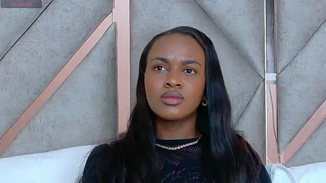 Sally-Noa Live XXX-Chat