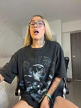 Pertunjukan Kamera Web miss_tatiana_