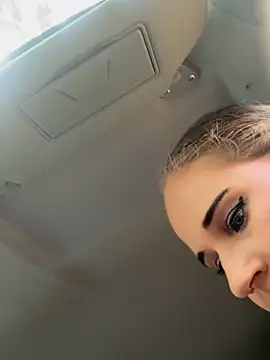 lolabunny9's Live XXX Chat