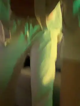 boyhigh1997 Show Webcam