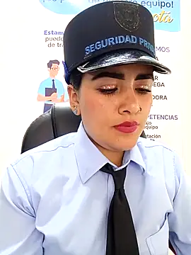 MAYE__13's Live XXX Chat