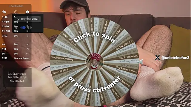 Show modela marksibul na web-kameri