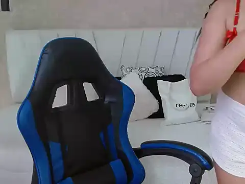 AliceSmity_ Chat XXX in diretta