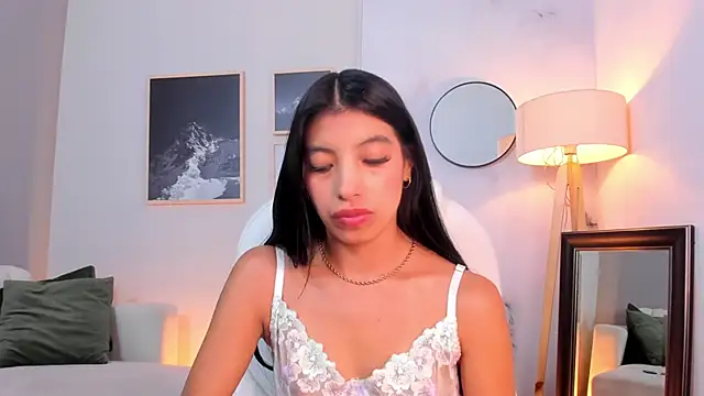 Tiffany_Low's Live XXX Chat