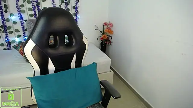 Chat XXX en directo de NathaliaSweet_11