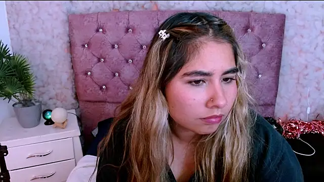 Sofiazaf_ – Live XXX-chat