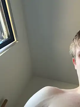 dirtyBent élő XXX-chatje