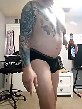 MrBiggBallz: διαδικτυακό σόου στην κάμερα