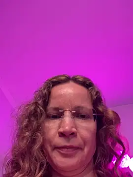 AnnikaRoseのライブXXXチャット