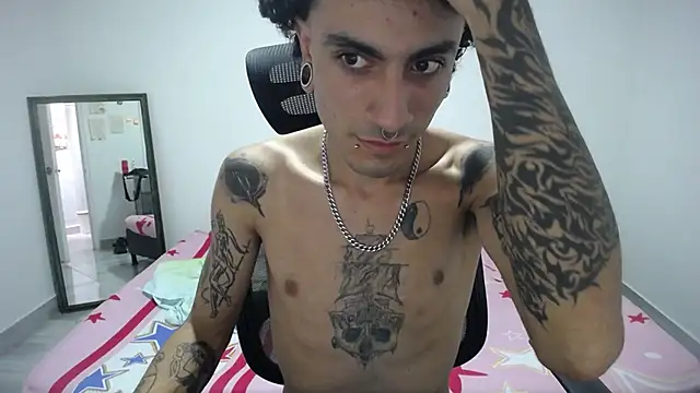 عرض كام present_the_magic