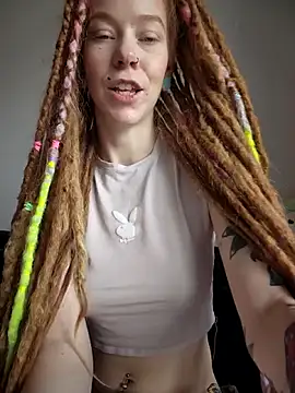 LucidLucy Live XXX-chat