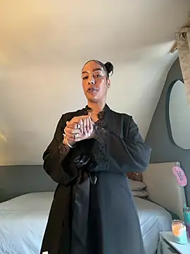 Saskia_xx webkamerás műsora