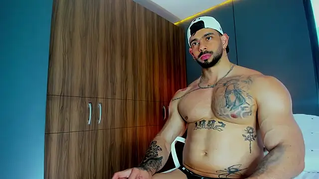 Czat XXX na żywo – massimo_visconti