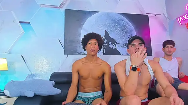 Spicy_guysn Webbikameraesitys