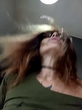 FrozenWaffle Live XXX-Chat