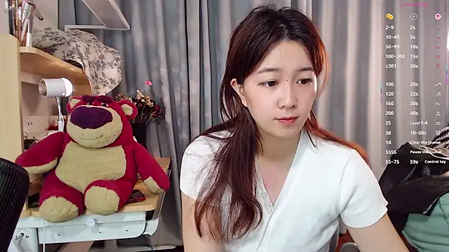 XueLi1902: онлайн-секс-чат