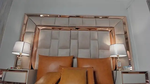 ValentinaBreats' Live XXX Chat