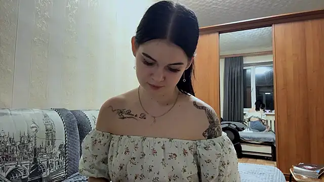 Chat XXX en directo de BellaLuxury