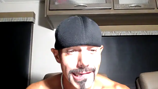 ThickD2C's Webcam Show