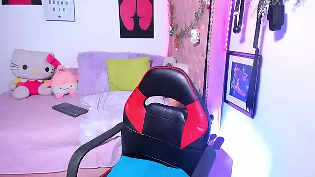 LillyCandy's Live XXX Chat