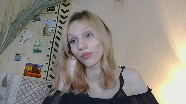 แชท XXX สดของ Kirana_Hayes